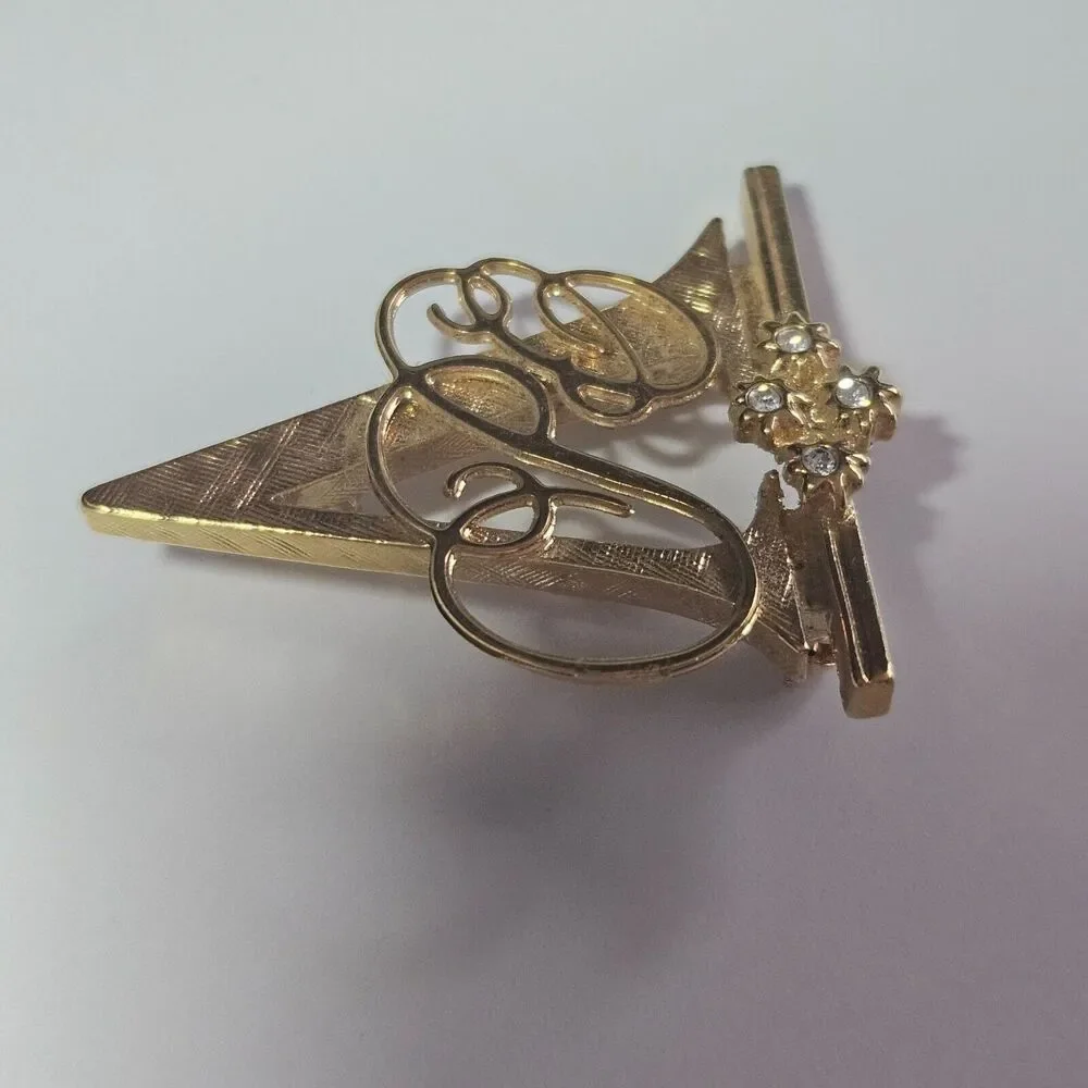 Avon gold tone presidential club honor brooch